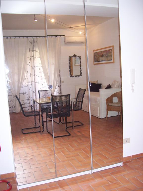 Sweet Home Holidays Ostia Buitenkant foto